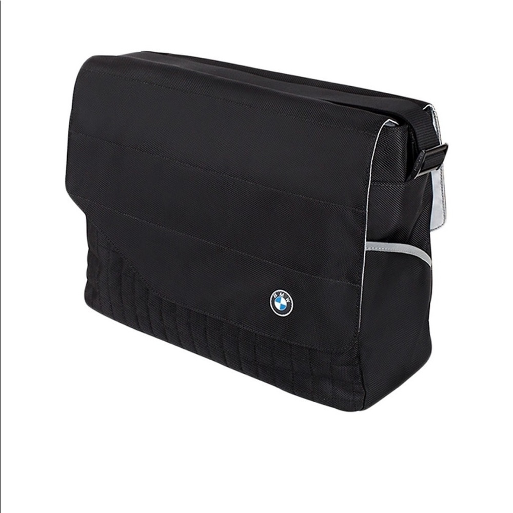 NWT Maclaren BMW Messenger Diaper Bag -black